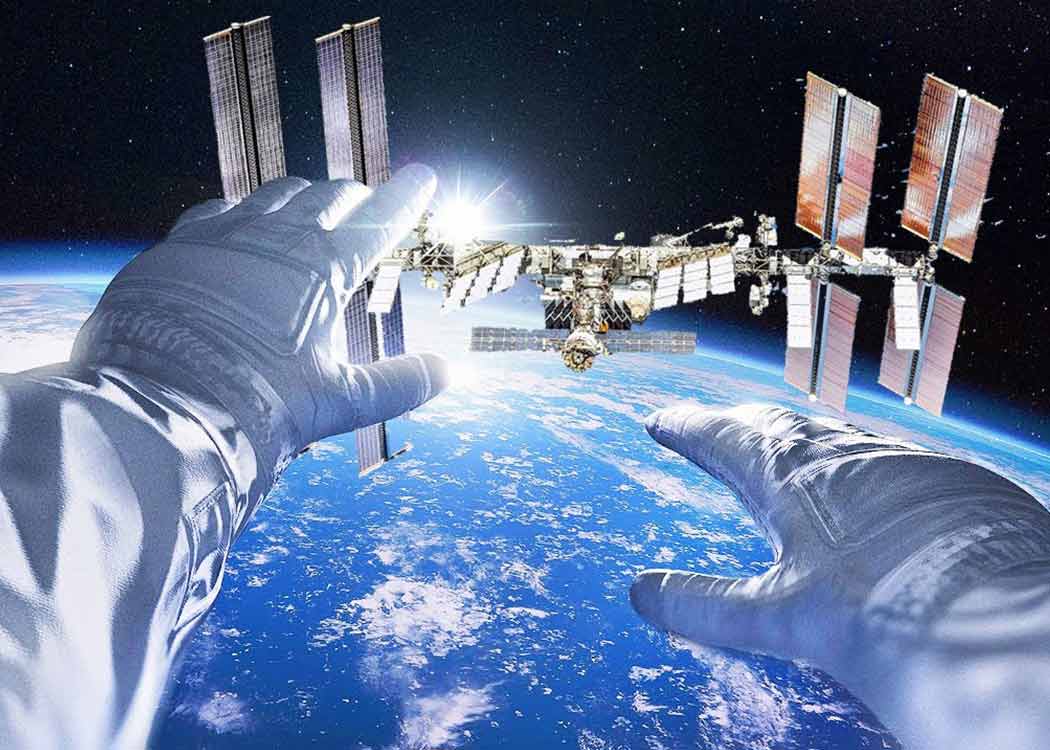 بهترین بازی‌های عینک واقعیت مجازی_VR Space Flight Simulator